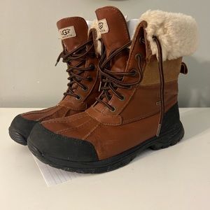 Ugg Butte in chestnut